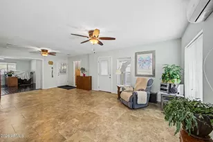 10771 W Hope Dr, Sun City, AZ 85351 - Photo 8