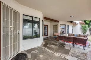 1042 W Newport Beach Dr, Gilbert, AZ 85233 - Photo 38