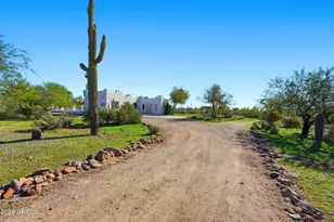 4979 E Pioneer St, Apache Junction, AZ 85119 - Photo 14