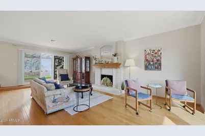 2346 E Orangewood Avenue, Phoenix, AZ 85020 - Photo 8