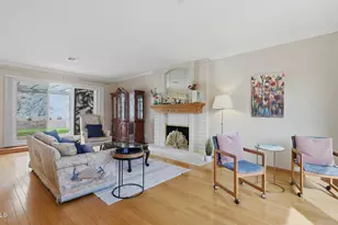 2346 E Orangewood Ave, Phoenix, AZ 85020 - Photo 8