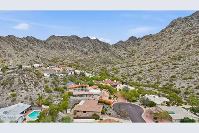 2346 E Orangewood Avenue, Phoenix, AZ 85020 - Photo 46