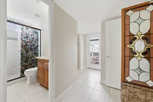 2346 E Orangewood Ave, Phoenix, AZ 85020 - Photo 22