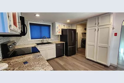 51035 N 297th Avenue, Wickenburg, AZ 85390 - Photo 16