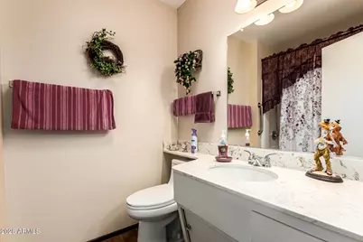 10870 W Santa Fe Drive, Sun City, AZ 85351 - Photo 14