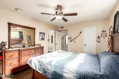 10870 W Santa Fe Drive, Sun City, AZ 85351 - Photo 10