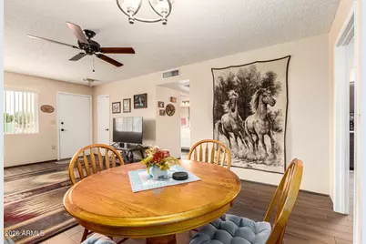 10870 W Santa Fe Drive, Sun City, AZ 85351 - Photo 4