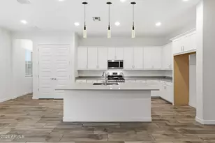 2522 W Pecan Rd, Phoenix, AZ 85041 - Photo 12