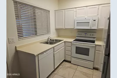 7801 N 44th Drive #1142, Glendale, AZ 85301 - Photo 10