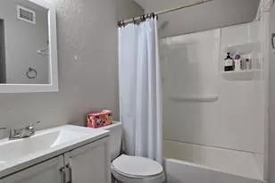 5620 S 42nd St, Phoenix, AZ 85040 - Photo 12