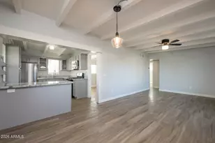 2205 W Cambridge Ave, Phoenix, AZ 85009 - Photo 6