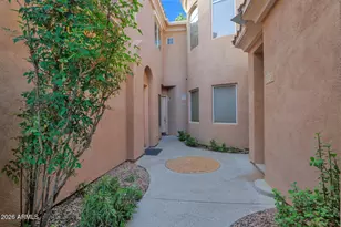 3800 S Cantabria Cir, Chandler, AZ 85248 - Photo 36