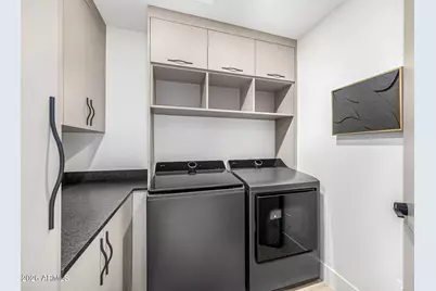 5930 N 45th Place, Phoenix, AZ 85018 - Photo 44