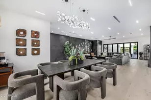 5930 N 45th Pl, Phoenix, AZ 85018 - Photo 10