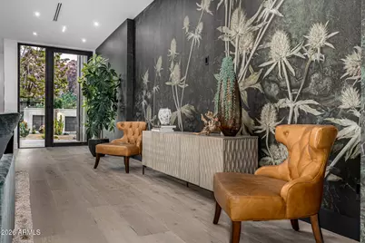 5930 N 45th Place, Phoenix, AZ 85018 - Photo 4