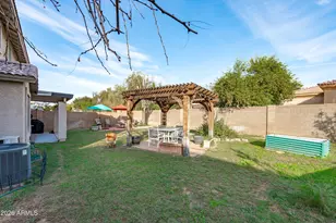 8607 N 68th Dr, Peoria, AZ 85345 - Photo 32