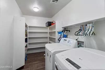 8607 N 68th Drive, Peoria, AZ 85345 - Photo 16