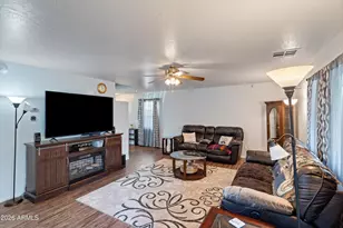 8607 N 68th Dr, Peoria, AZ 85345 - Photo 6