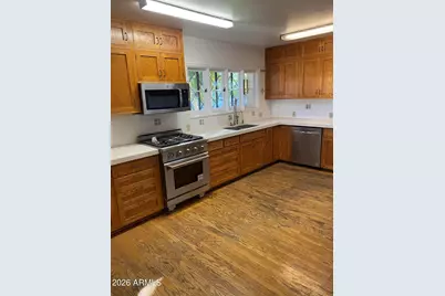 520 E Orange Drive, Phoenix, AZ 85012 - Photo 18