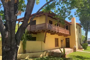 520 E Orange Dr, Phoenix, AZ 85012 - Photo 2