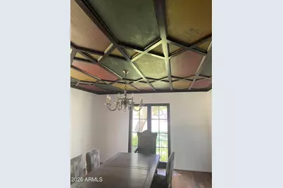 520 E Orange Drive, Phoenix, AZ 85012 - Photo 10