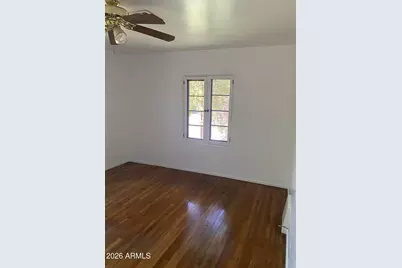 520 E Orange Drive, Phoenix, AZ 85012 - Photo 10