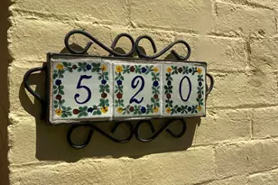 520 E Orange Dr, Phoenix, AZ 85012 - Photo 4