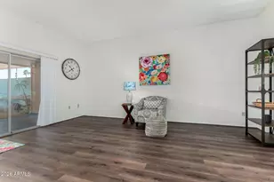 10918 W Topaz Dr, Sun City, AZ 85351 - Photo 8