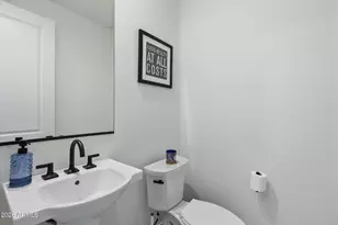 10694 N Mckinney St, Surprise, AZ 85388 - Photo 12