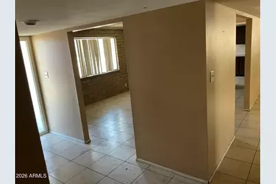 7534 N 48th Avenue, Glendale, AZ 85301 - Photo 2