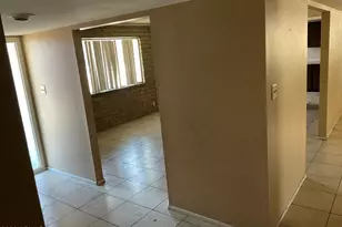 7534 N 48th Ave, Glendale, AZ 85301 - Photo 2