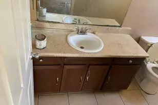 7534 N 48th Ave, Glendale, AZ 85301 - Photo 18