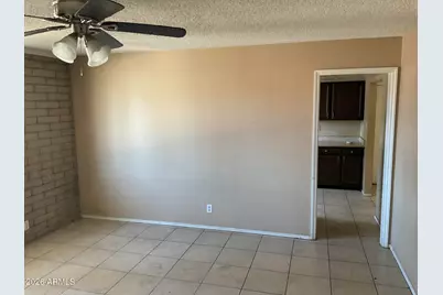 7534 N 48th Avenue, Glendale, AZ 85301 - Photo 4