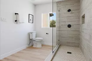 4210 N 18th Ave, Phoenix, AZ 85015 - Photo 30