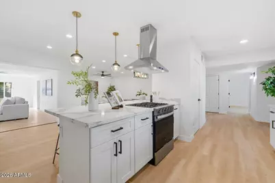 4210 N 18th Avenue, Phoenix, AZ 85015 - Photo 6