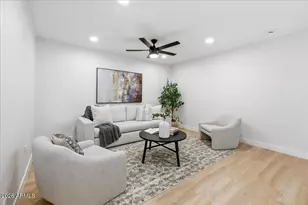 4210 N 18th Ave, Phoenix, AZ 85015 - Photo 8