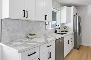 4210 N 18th Ave, Phoenix, AZ 85015 - Photo 18