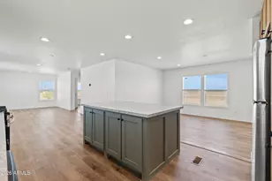 10047 W Copper Kettle Dr, Casa Grande, AZ 85193 - Photo 8