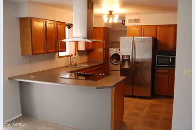 701 S Clearview Avenue, Mesa, AZ 85208 - Photo 8