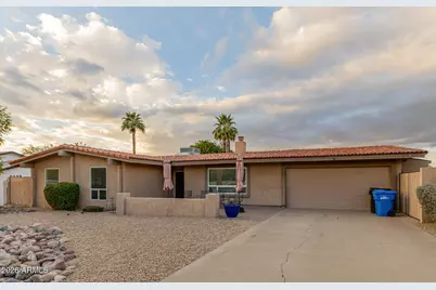 802 W Caribbean Lane, Phoenix, AZ 85023 - Photo 14
