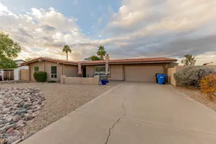 802 W Caribbean Ln, Phoenix, AZ 85023 - Photo 60