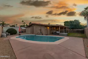 802 W Caribbean Ln, Phoenix, AZ 85023 - Photo 38