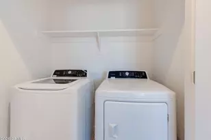 1367 S Country Club Dr, Mesa, AZ 85210 - Photo 14