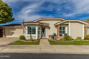 520 E Hartford Ave, Phoenix, AZ 85022 - Photo 1