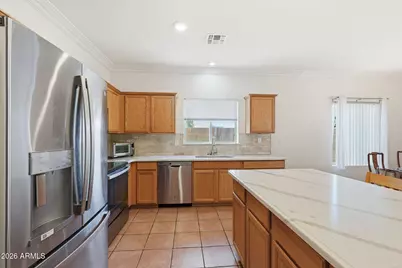 17862 W Caribbean Lane, Surprise, AZ 85388 - Photo 6