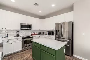 32 W Desert Vista Trail, San Tan Valley, AZ 85143 - Photo 10