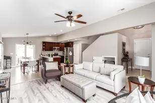 2644 E Sylvia St, Phoenix, AZ 85032 - Photo 1