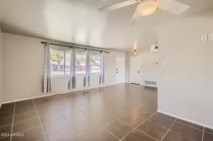 3213 N 63rd Pl, Scottsdale, AZ 85251 - Photo 6