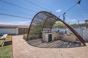 3213 N 63rd Pl, Scottsdale, AZ 85251 - Photo 24