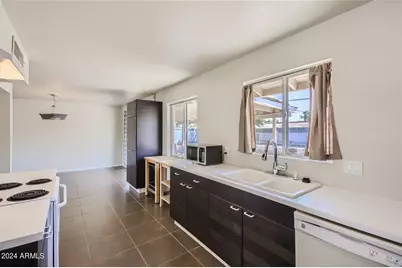 3213 N 63rd Place, Scottsdale, AZ 85251 - Photo 12